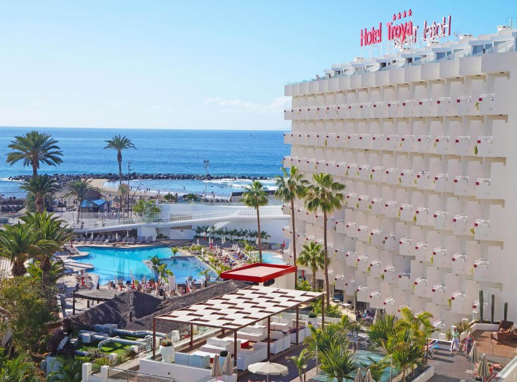 Alexandre Troya Hotel